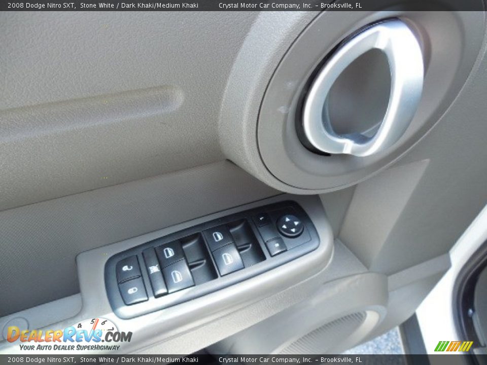 2008 Dodge Nitro SXT Stone White / Dark Khaki/Medium Khaki Photo #17