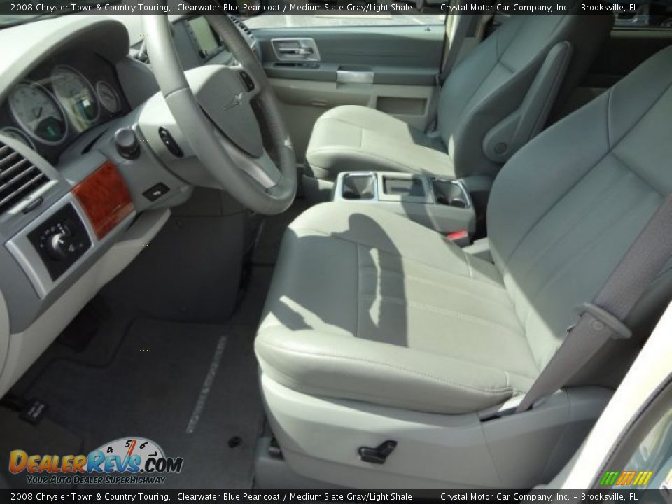 2008 Chrysler Town & Country Touring Clearwater Blue Pearlcoat / Medium Slate Gray/Light Shale Photo #4