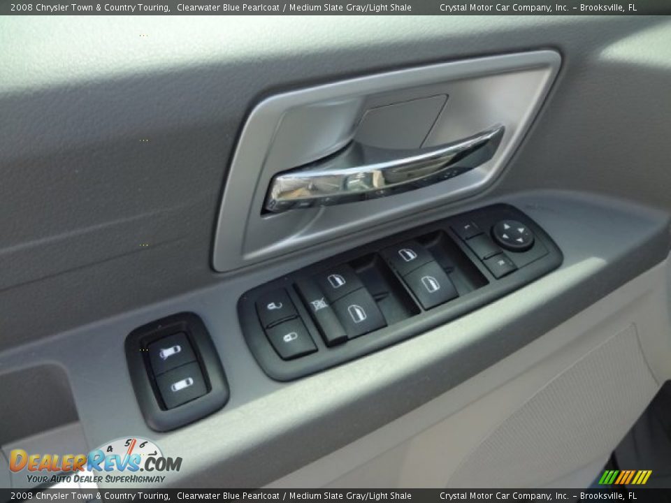 2008 Chrysler Town & Country Touring Clearwater Blue Pearlcoat / Medium Slate Gray/Light Shale Photo #19