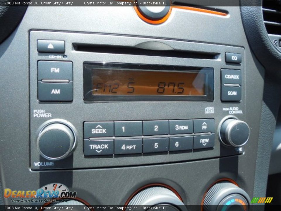 2008 Kia Rondo LX Urban Gray / Gray Photo #21