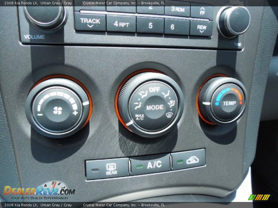 2008 Kia Rondo LX Urban Gray / Gray Photo #22