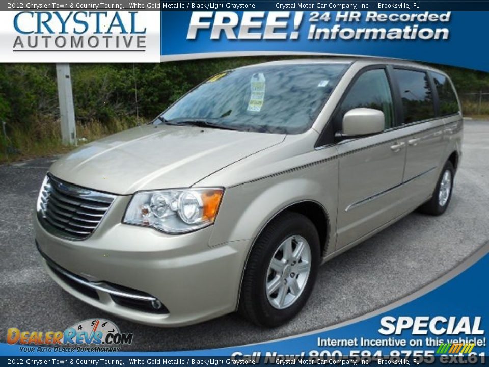 2012 Chrysler Town & Country Touring White Gold Metallic / Black/Light Graystone Photo #1