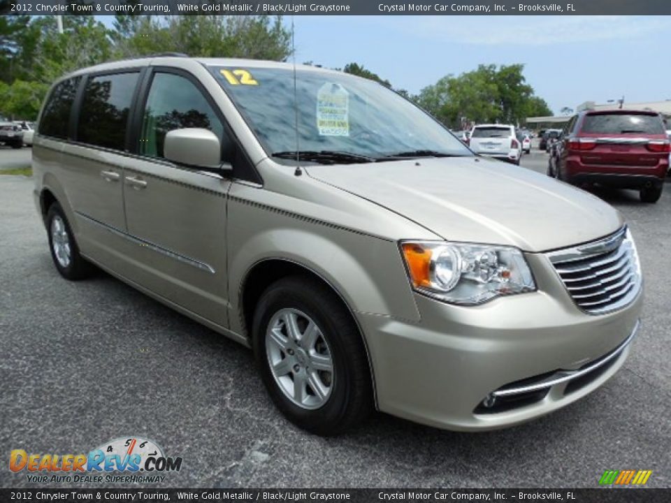 2012 Chrysler Town & Country Touring White Gold Metallic / Black/Light Graystone Photo #12