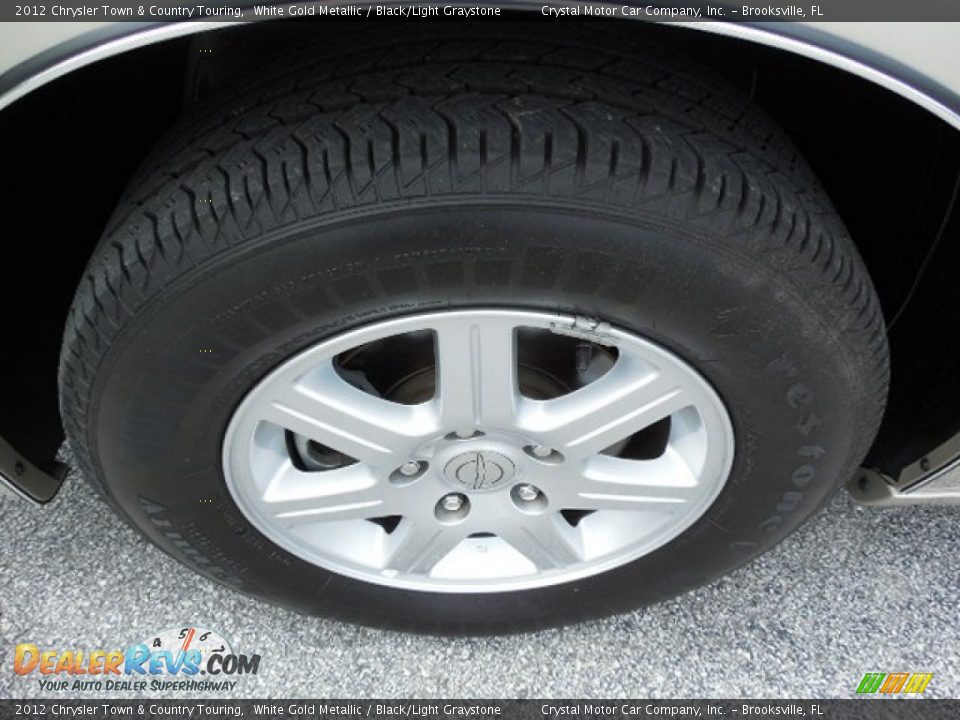 2012 Chrysler Town & Country Touring White Gold Metallic / Black/Light Graystone Photo #17