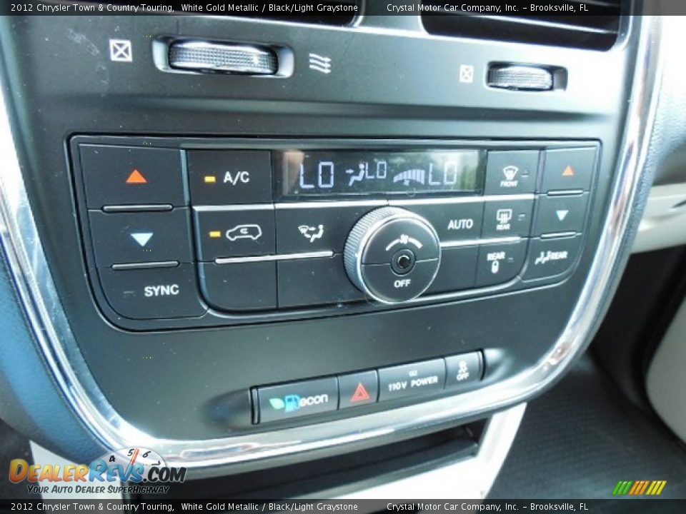 2012 Chrysler Town & Country Touring White Gold Metallic / Black/Light Graystone Photo #23