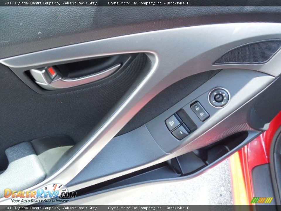 2013 Hyundai Elantra Coupe GS Volcanic Red / Gray Photo #18