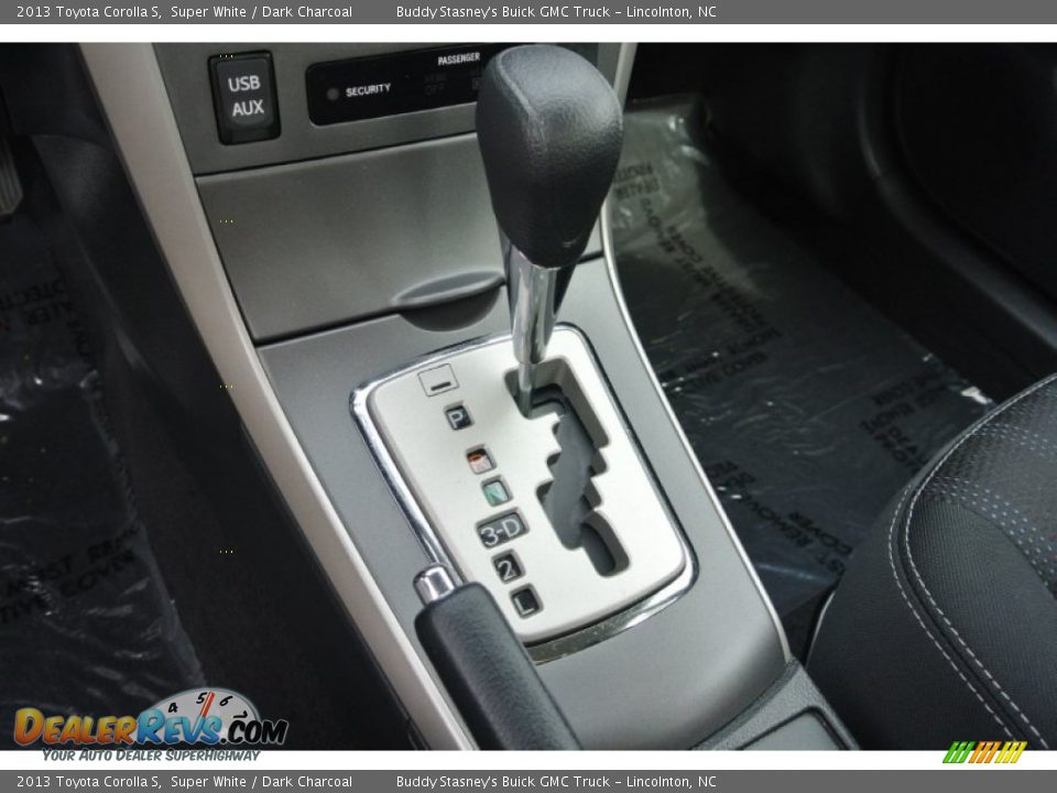 2013 Toyota Corolla S Shifter Photo #10