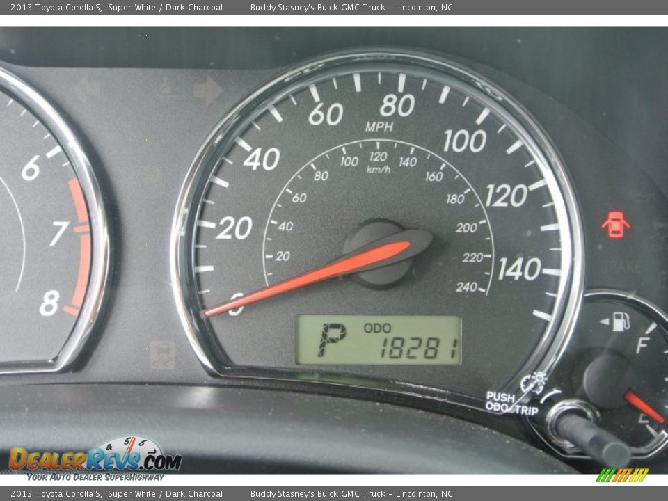2013 Toyota Corolla S Super White / Dark Charcoal Photo #14
