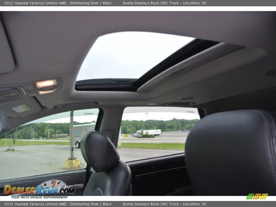 2012 Hyundai Veracruz Limited AWD Shimmering Silver / Black Photo #17