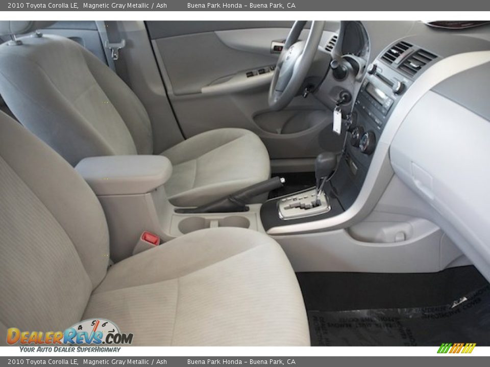 2010 Toyota Corolla LE Magnetic Gray Metallic / Ash Photo #20
