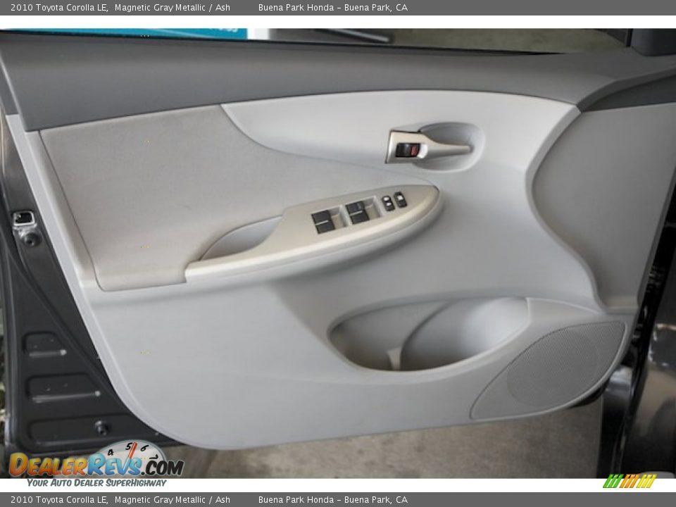2010 Toyota Corolla LE Magnetic Gray Metallic / Ash Photo #24