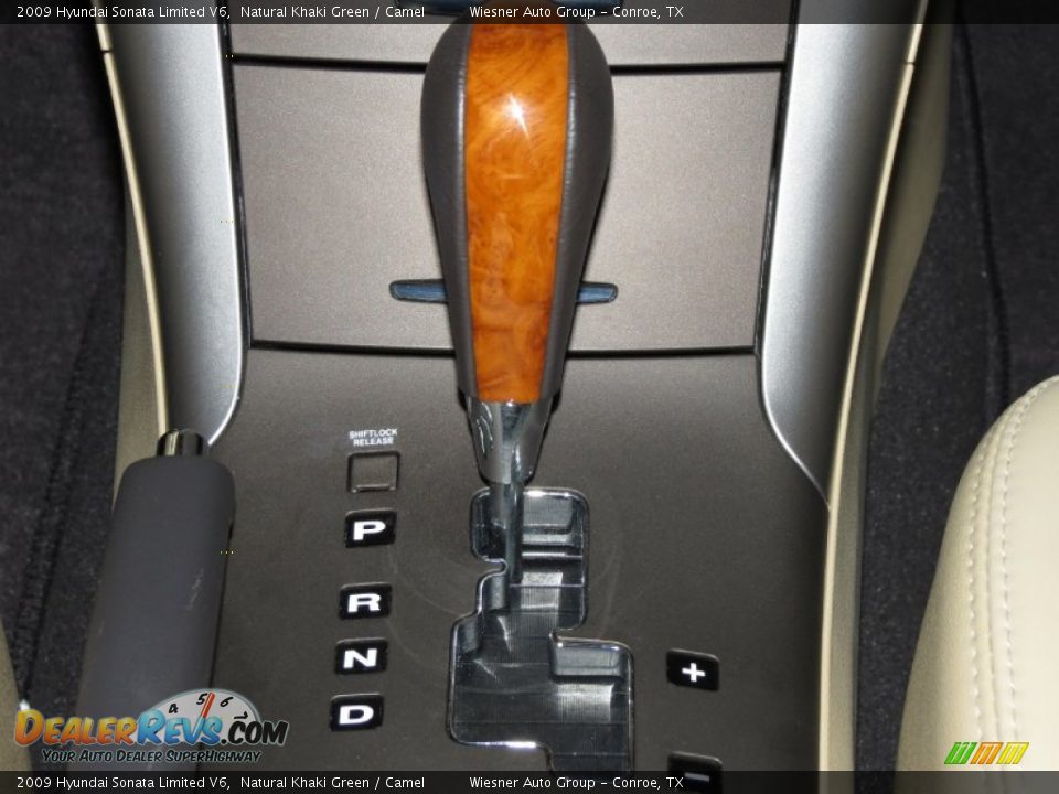 2009 Hyundai Sonata Limited V6 Natural Khaki Green / Camel Photo #17