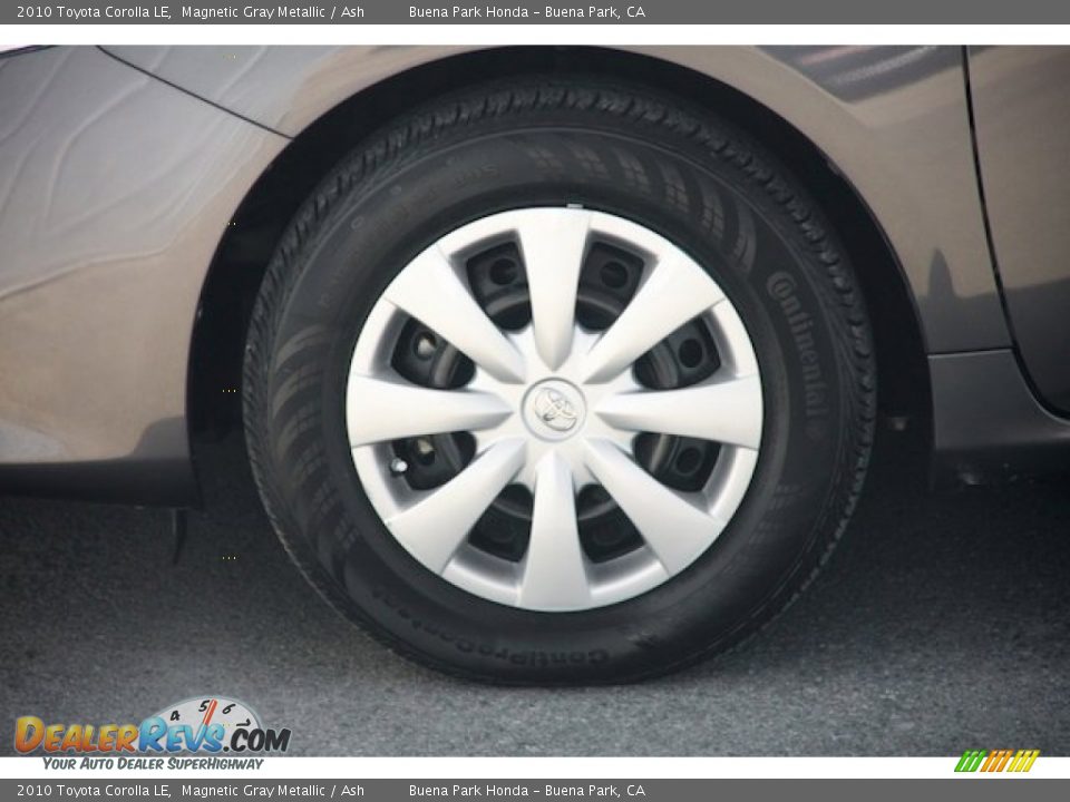 2010 Toyota Corolla LE Magnetic Gray Metallic / Ash Photo #31
