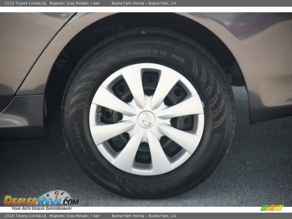 2010 Toyota Corolla LE Magnetic Gray Metallic / Ash Photo #32