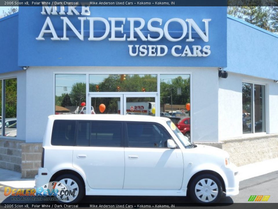 2006 Scion xB Polar White / Dark Charcoal Photo #2