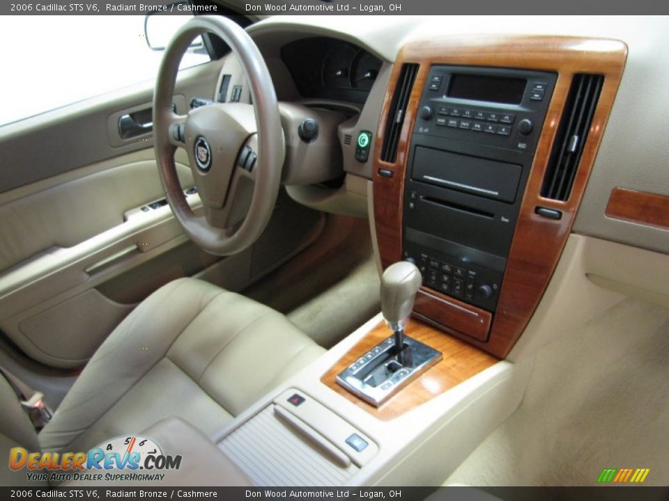 2006 Cadillac STS V6 Radiant Bronze / Cashmere Photo #19