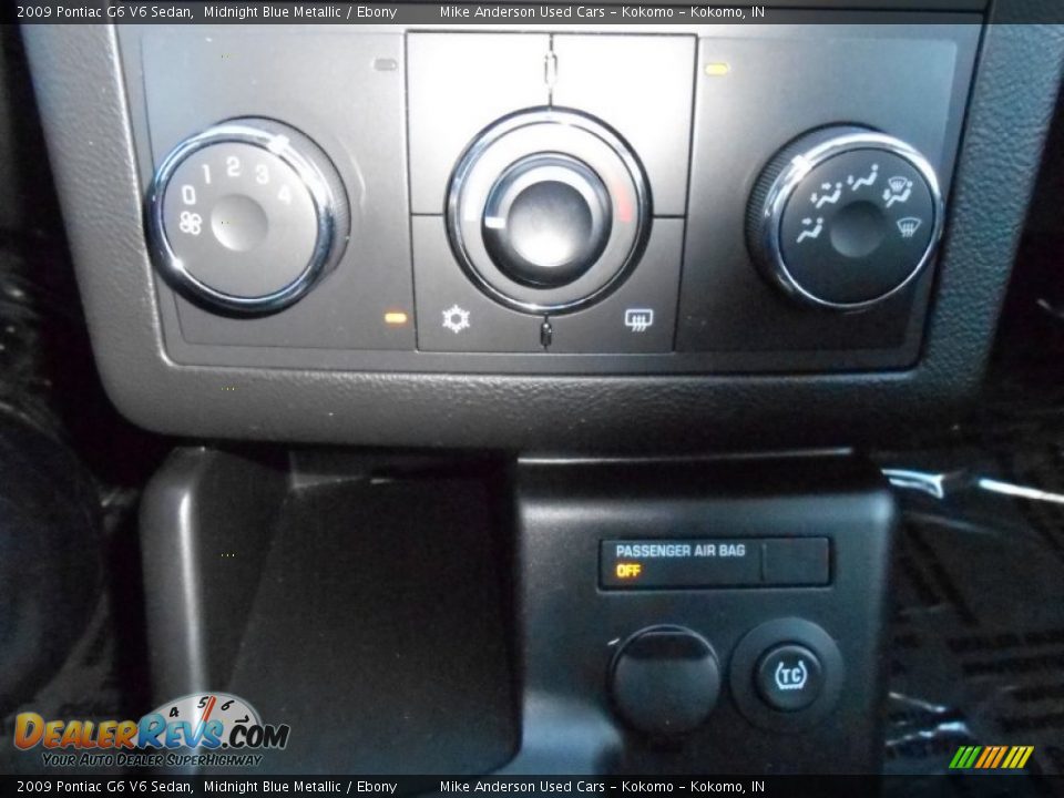 2009 Pontiac G6 V6 Sedan Midnight Blue Metallic / Ebony Photo #11