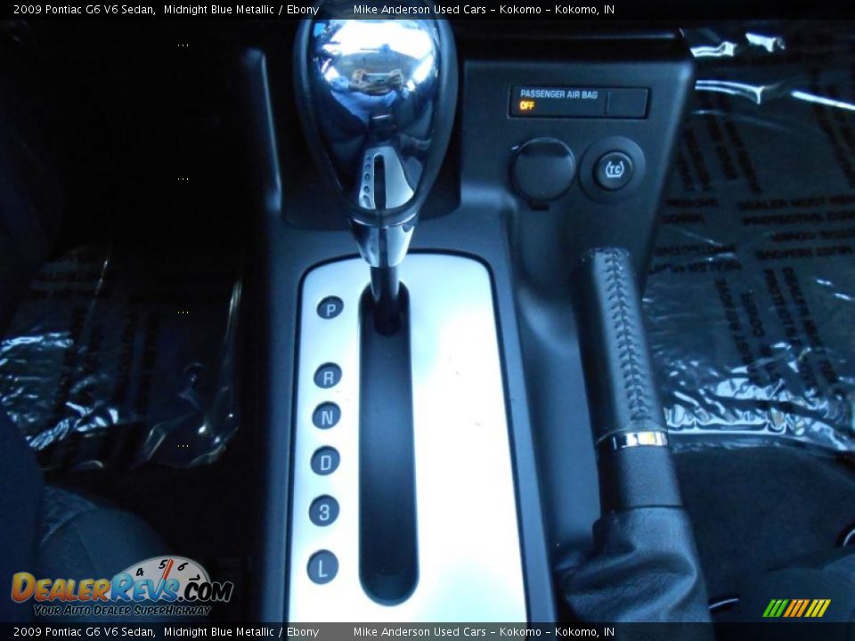 2009 Pontiac G6 V6 Sedan Midnight Blue Metallic / Ebony Photo #12