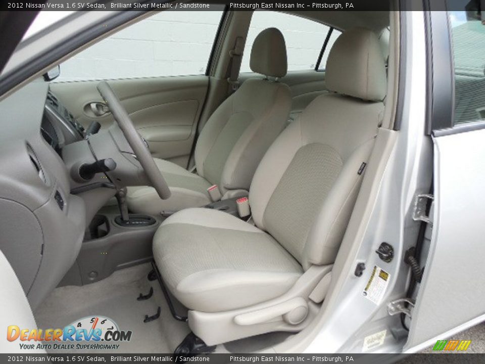 2012 Nissan Versa 1.6 SV Sedan Brilliant Silver Metallic / Sandstone Photo #8