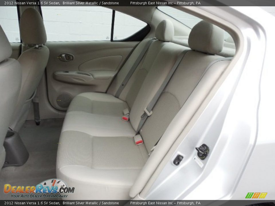 2012 Nissan Versa 1.6 SV Sedan Brilliant Silver Metallic / Sandstone Photo #9