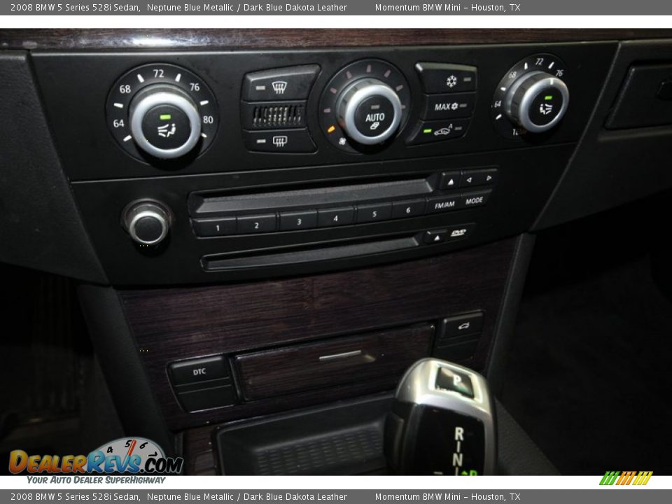 Controls of 2008 BMW 5 Series 528i Sedan Photo #22