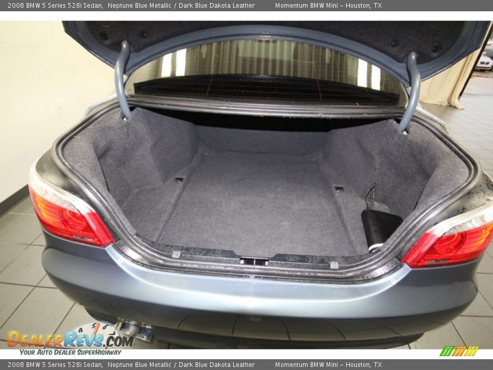 2008 BMW 5 Series 528i Sedan Trunk Photo #36