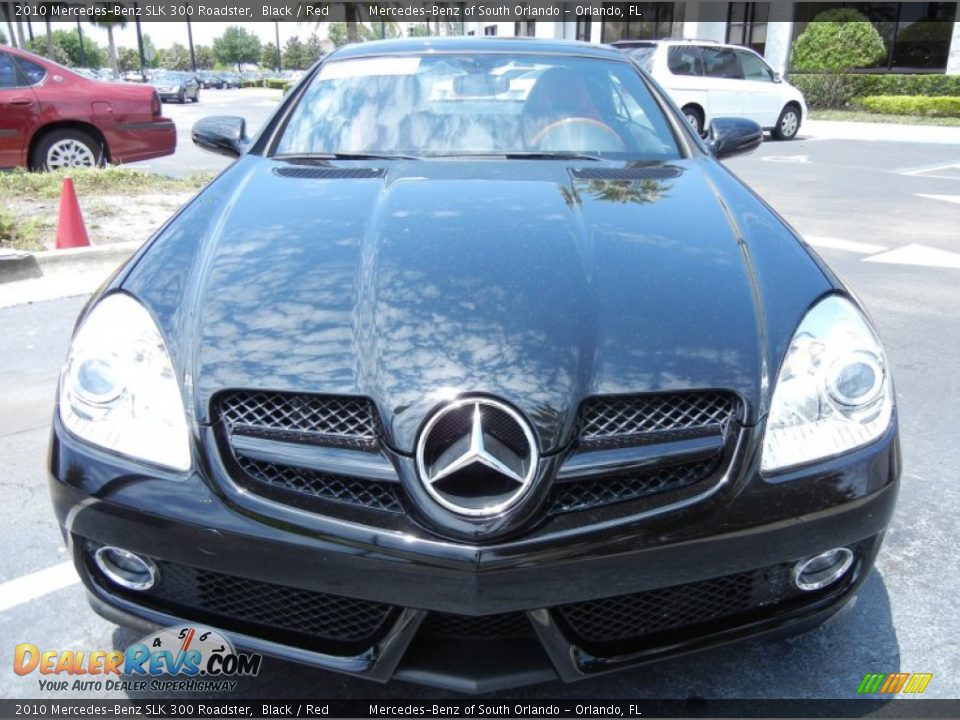 2010 Mercedes-Benz SLK 300 Roadster Black / Red Photo #2