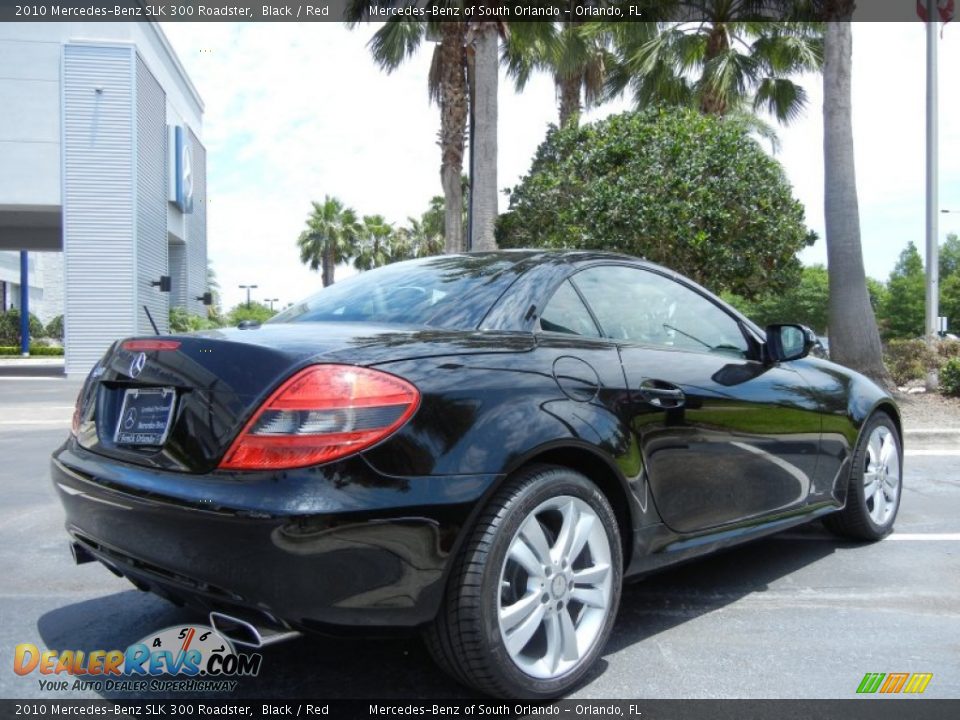 2010 Mercedes-Benz SLK 300 Roadster Black / Red Photo #7