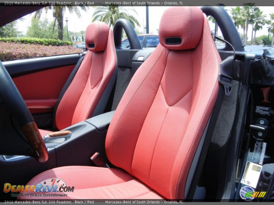 Front Seat of 2010 Mercedes-Benz SLK 300 Roadster Photo #17