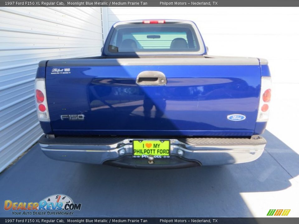 1997 Ford F150 XL Regular Cab Moonlight Blue Metallic / Medium Prairie Tan Photo #5
