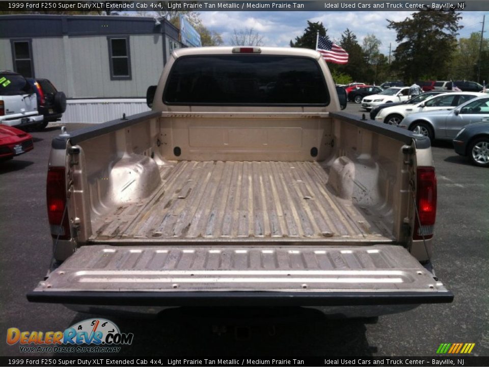 1999 Ford F250 Super Duty XLT Extended Cab 4x4 Trunk Photo #25