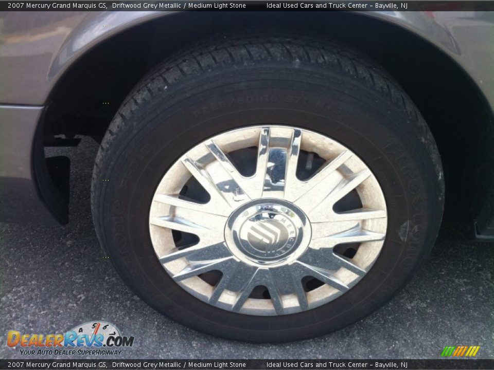 2007 Mercury Grand Marquis GS Driftwood Grey Metallic / Medium Light Stone Photo #5