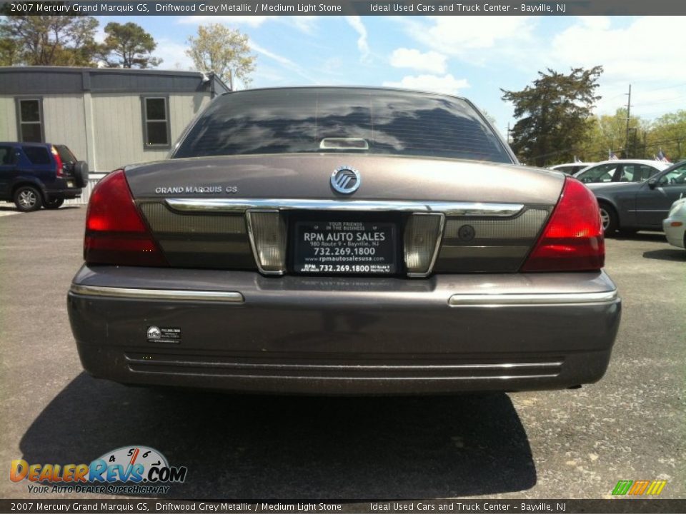 2007 Mercury Grand Marquis GS Driftwood Grey Metallic / Medium Light Stone Photo #8