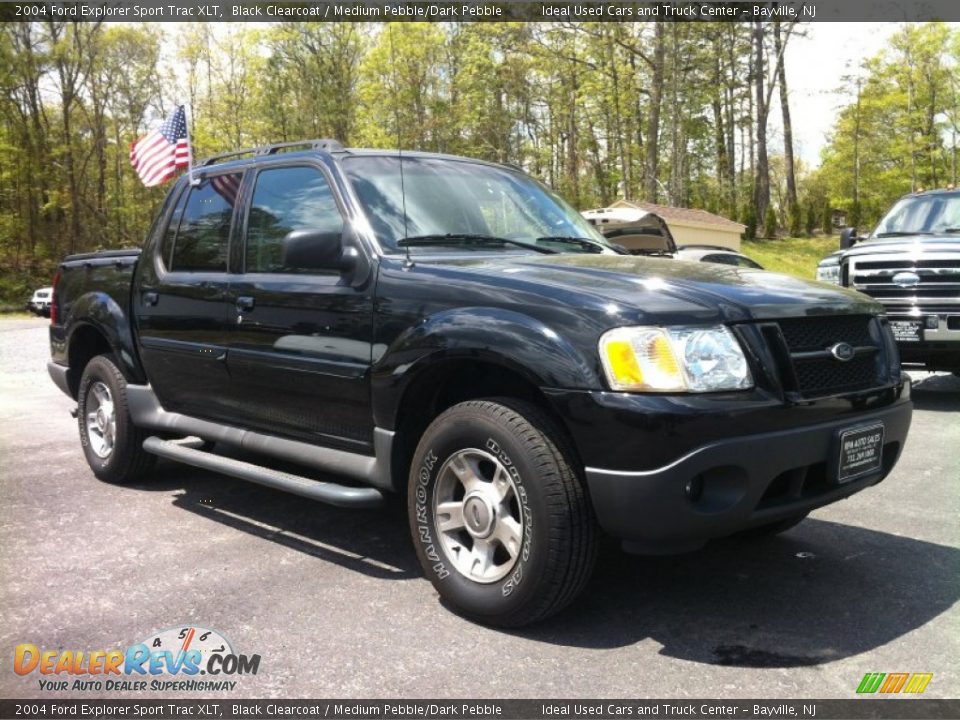2004 Ford Explorer Sport Trac XLT Black Clearcoat / Medium Pebble/Dark Pebble Photo #3
