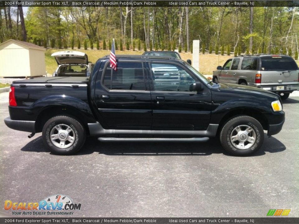 2004 Ford Explorer Sport Trac XLT Black Clearcoat / Medium Pebble/Dark Pebble Photo #10