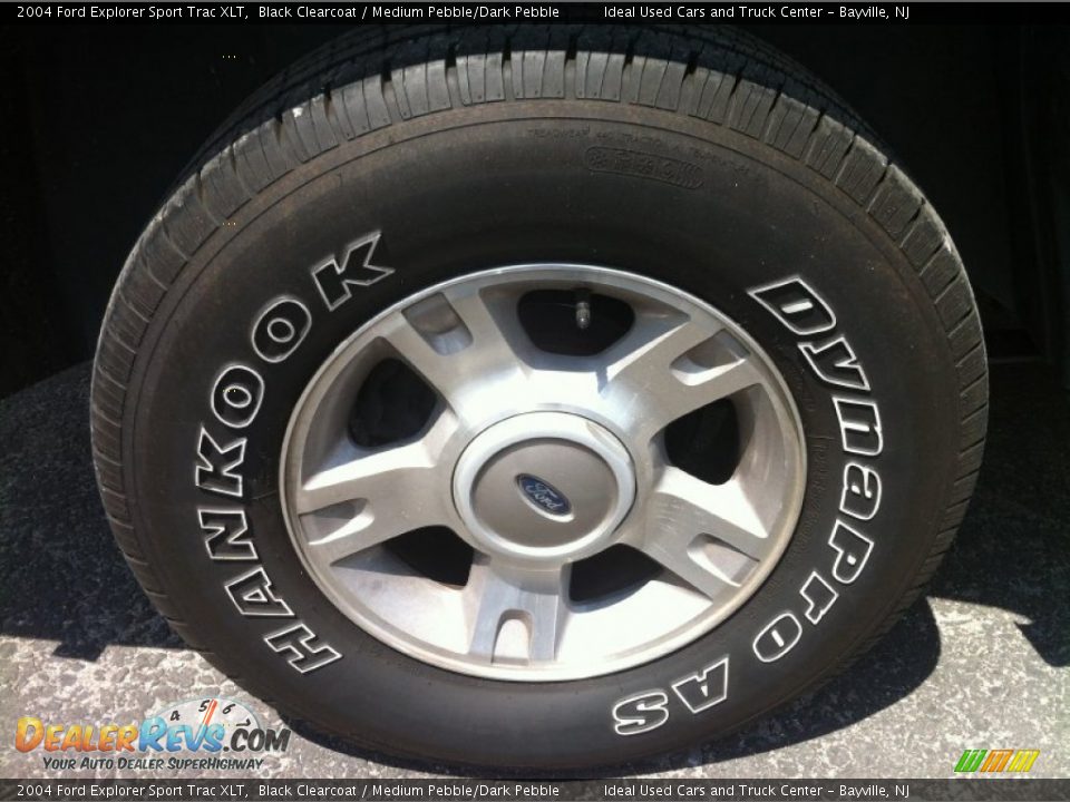 2004 Ford Explorer Sport Trac XLT Black Clearcoat / Medium Pebble/Dark Pebble Photo #11