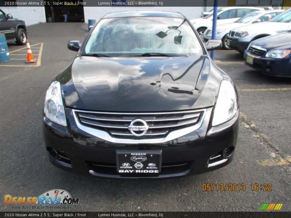 2010 Nissan Altima 2.5 S Super Black / Frost Photo #1