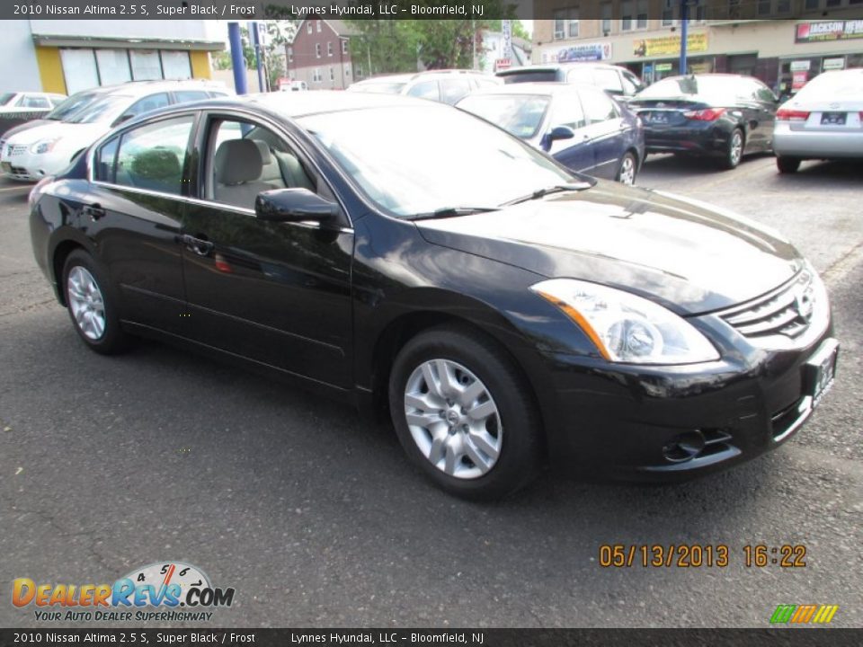2010 Nissan Altima 2.5 S Super Black / Frost Photo #2