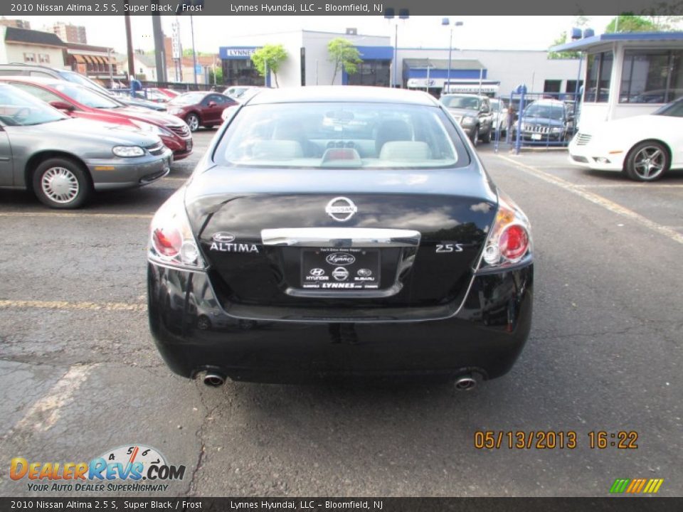 2010 Nissan Altima 2.5 S Super Black / Frost Photo #4
