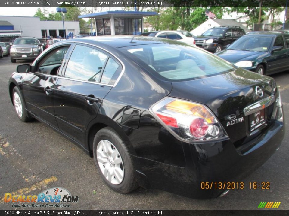2010 Nissan Altima 2.5 S Super Black / Frost Photo #5