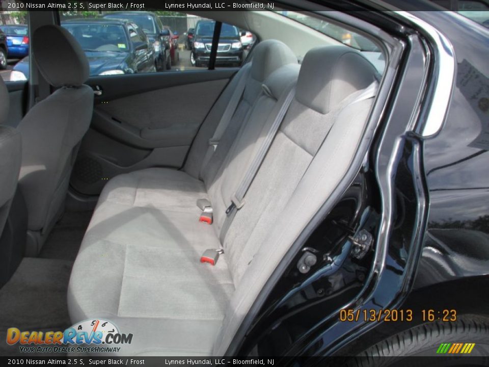 2010 Nissan Altima 2.5 S Super Black / Frost Photo #8
