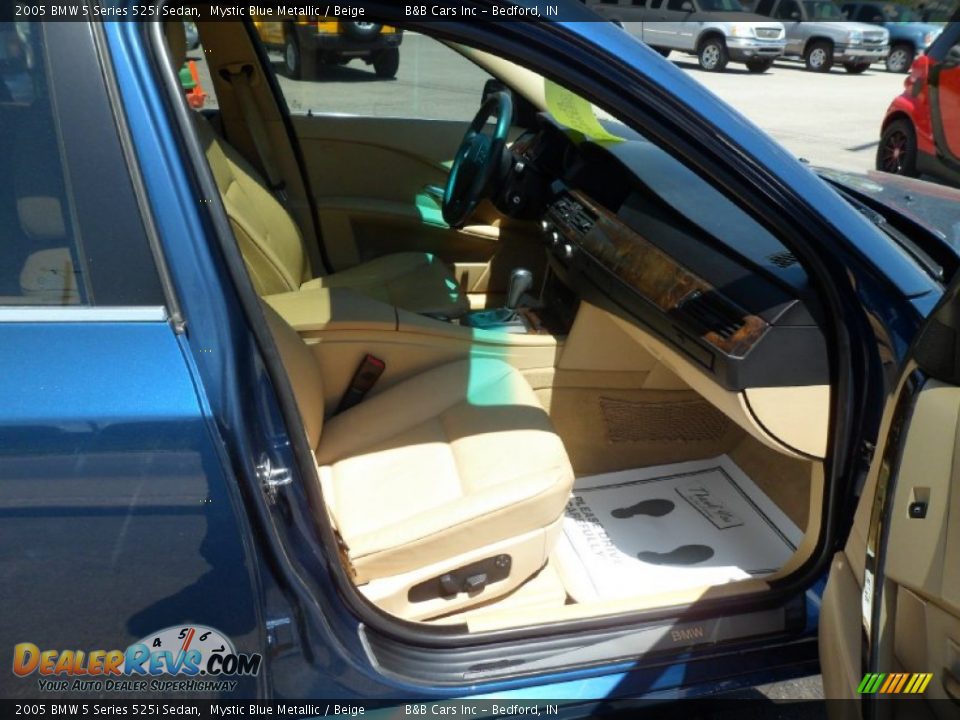 2005 BMW 5 Series 525i Sedan Mystic Blue Metallic / Beige Photo #16