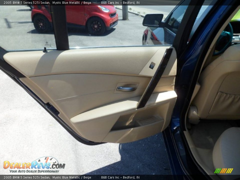 2005 BMW 5 Series 525i Sedan Mystic Blue Metallic / Beige Photo #20