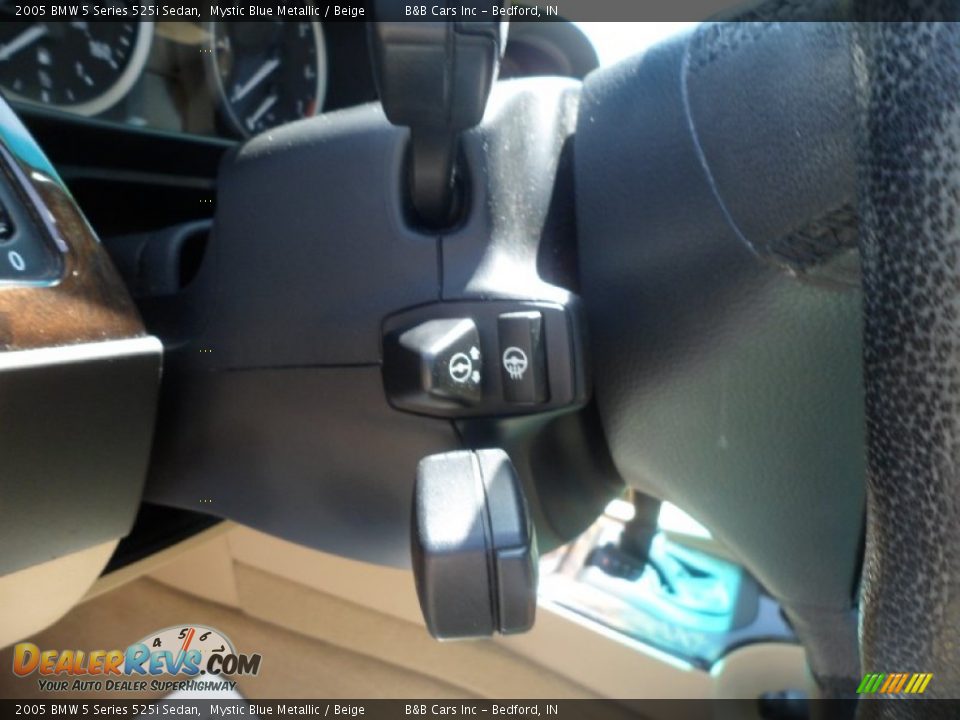 2005 BMW 5 Series 525i Sedan Mystic Blue Metallic / Beige Photo #25