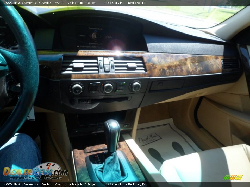 2005 BMW 5 Series 525i Sedan Mystic Blue Metallic / Beige Photo #31