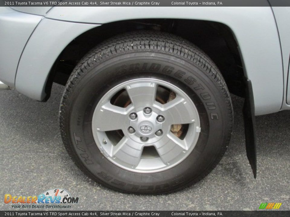 2011 Toyota Tacoma V6 TRD Sport Access Cab 4x4 Silver Streak Mica / Graphite Gray Photo #3