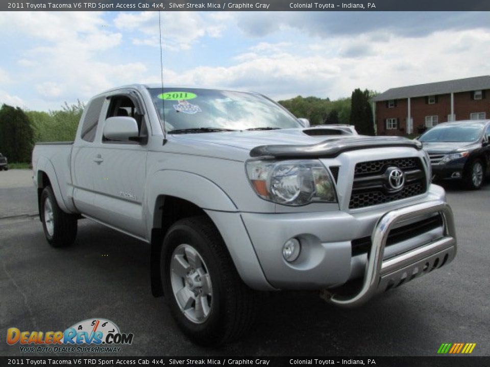 2011 Toyota Tacoma V6 TRD Sport Access Cab 4x4 Silver Streak Mica / Graphite Gray Photo #5