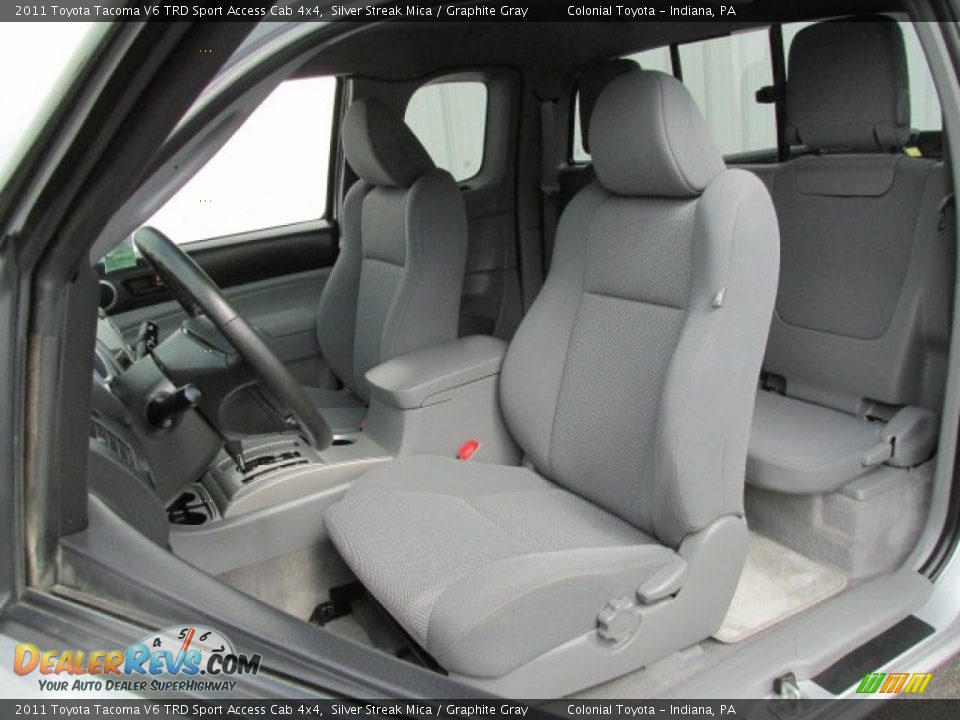 2011 Toyota Tacoma V6 TRD Sport Access Cab 4x4 Silver Streak Mica / Graphite Gray Photo #12