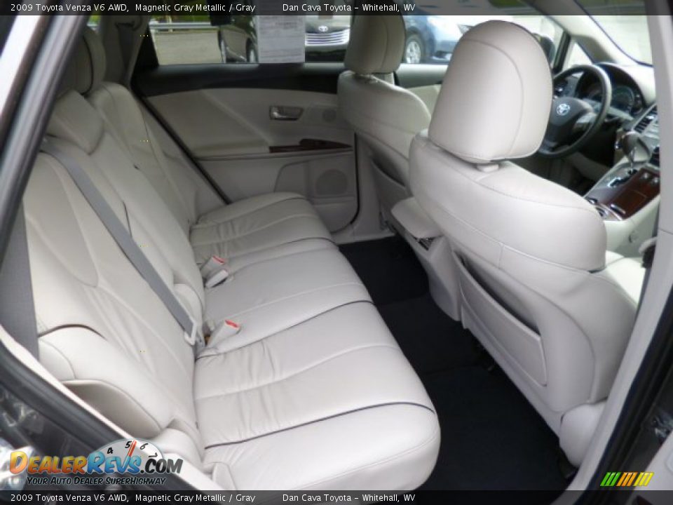 2009 Toyota Venza V6 AWD Magnetic Gray Metallic / Gray Photo #10