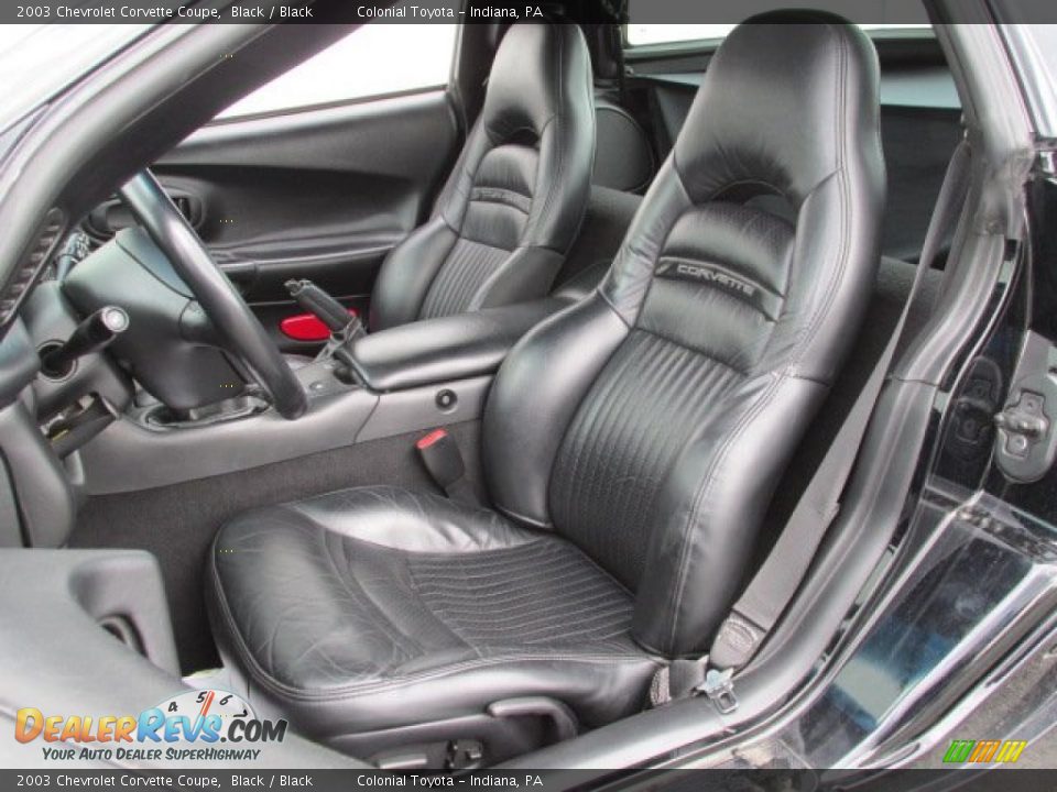 Front Seat of 2003 Chevrolet Corvette Coupe Photo #10